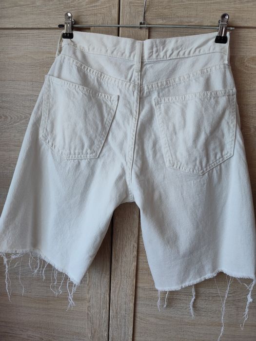 Шорти бермуди Mango