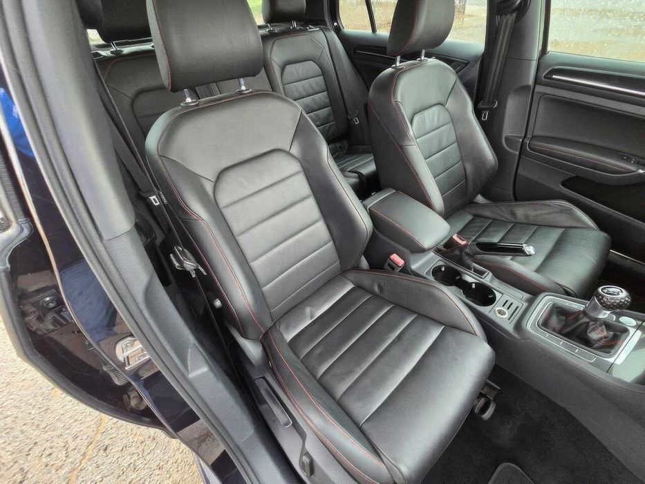 Volkswagen Golf GTI S      2015