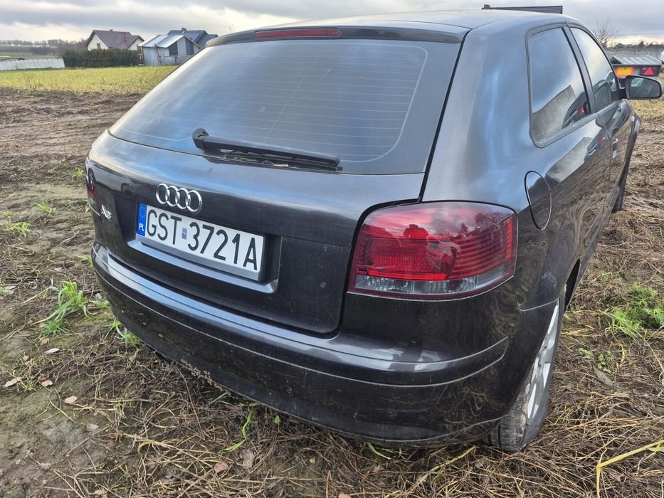 Lampa lampy tył tylne dymione audi a3 8p 3 drzwiowa