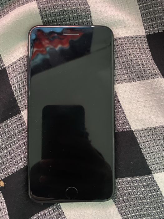 Iphone 8 plus em bom estado