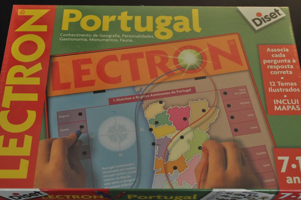 Conjunto 4 Jogos educativos em estado novo