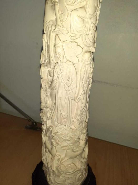 Corno decoração trabalhado, imitação marfim