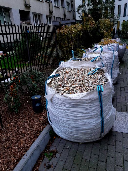 sprzedam kamień kolorowy rzeczny