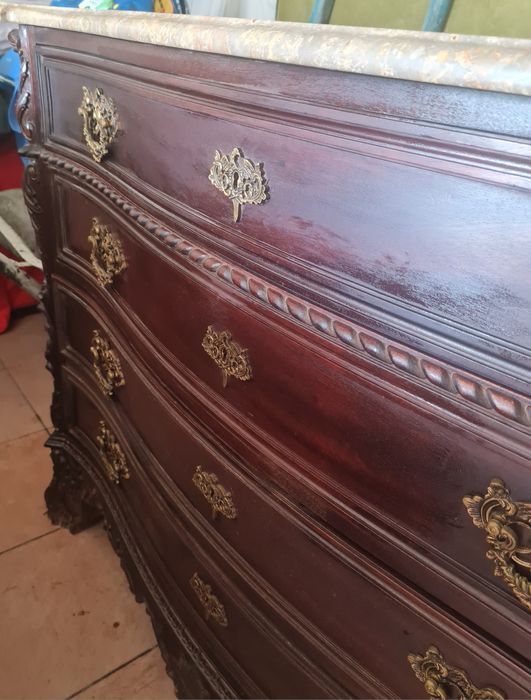 Comoda estilo D.José séc  XX