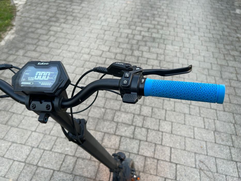 Hulajnoga Elektryczna Kukirin G2 Master 2000W 20,8AH 70KM 60km