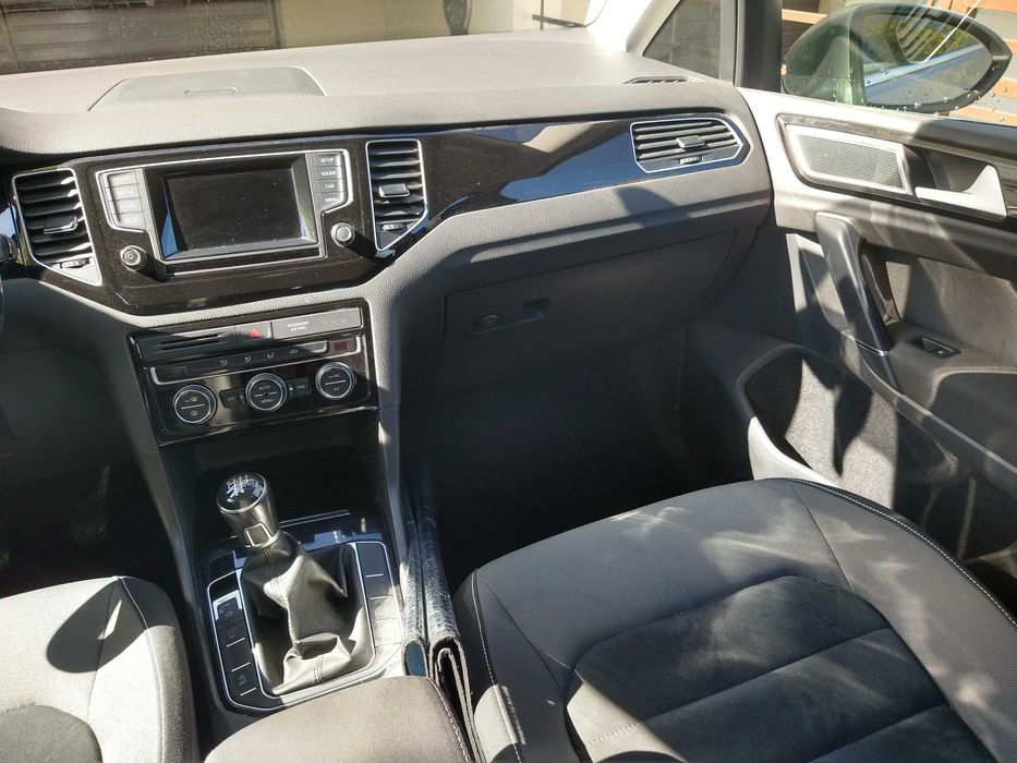 Volkswagen Golf Sportsvan 1.6 TDI Highline BlueMotion