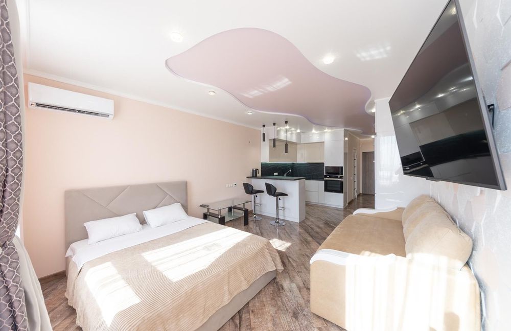 Генератор! Люкс студія метро Бориспільська 3хв, Бажана 17