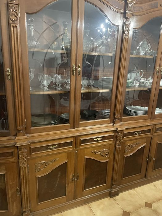 Cristaleira/Aparador