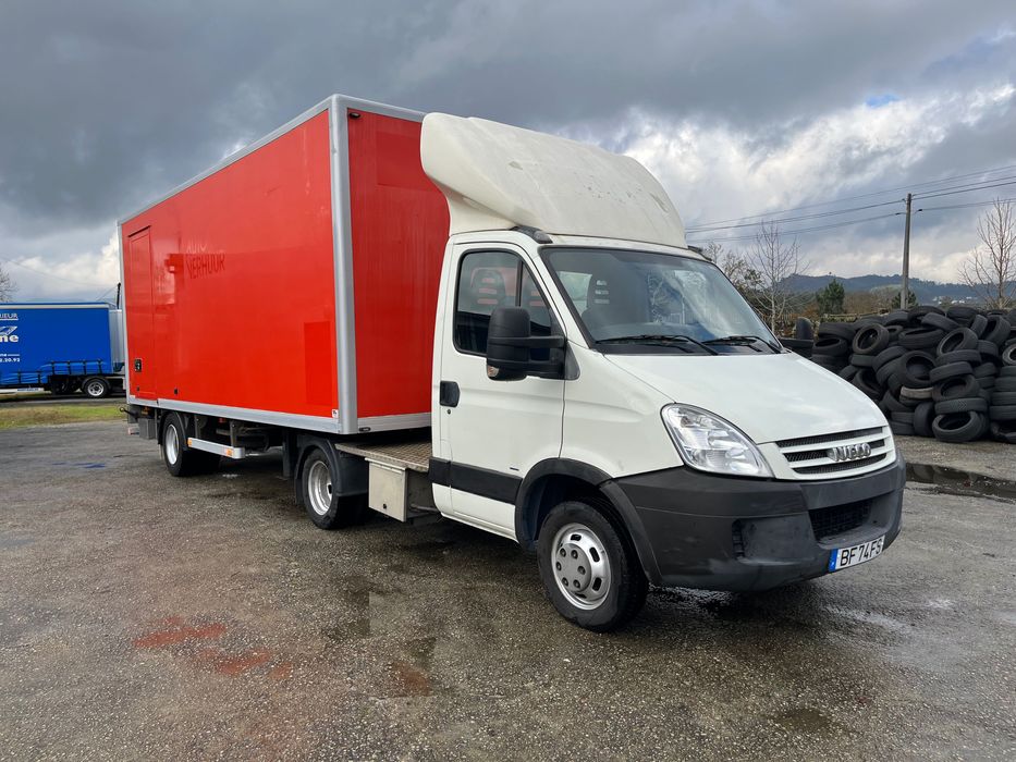 Iveco Daily 40C18 Mini-TIR (Carta B+E)