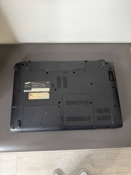 Laptop Samsung R580 (Uszkodzony)