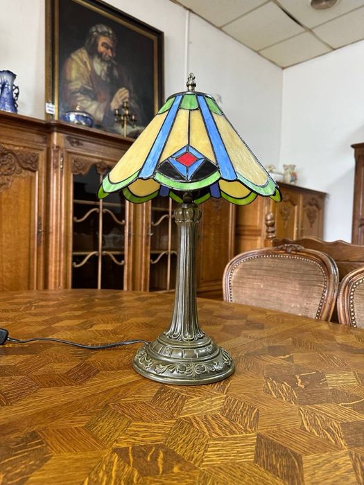 Настільна лампа торшер в стилі Тіффані настольный светильник 6983