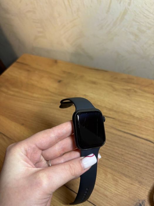 Apple watch Watch 8 45мм акб 94% стан на фото