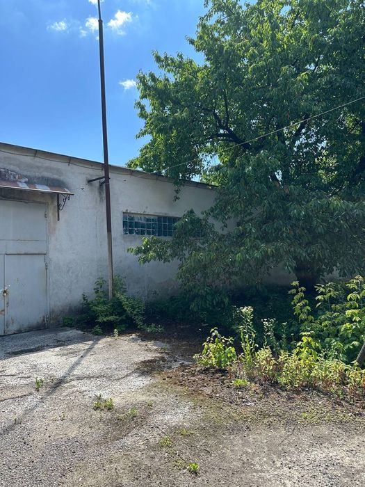 Продаються виробничо складські приміщення 4965 м²