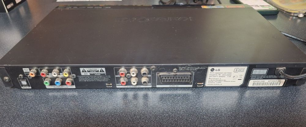 DVD програвач та інша електроніка