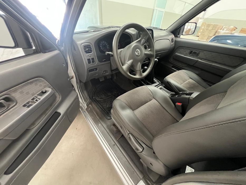 Nissan Navara D22 4x4