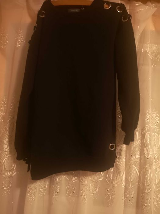 Светр ковта чорна