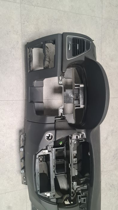 Laguna 3 III lift deska rozdzielcza konsola +airbag