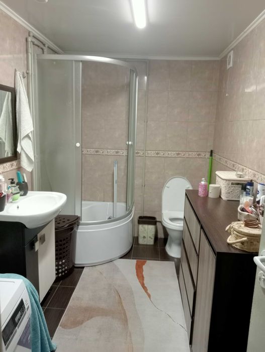 дом на берегу озера правый берег Днепра