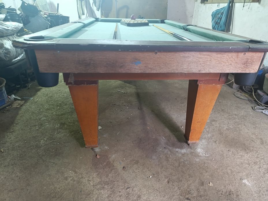 Продам більярдний стіл