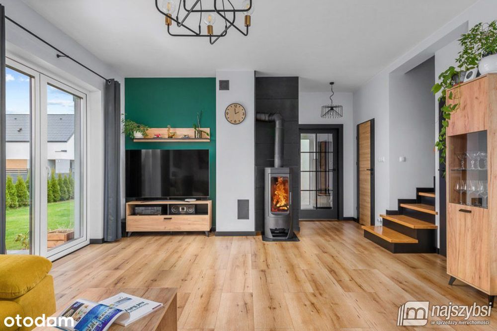 Krępsko- nowoczesny dom 108m2 z garażem, 800m2 dz.