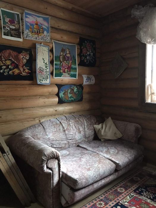 Оренда подобово заміський будинок зі зрубу баня