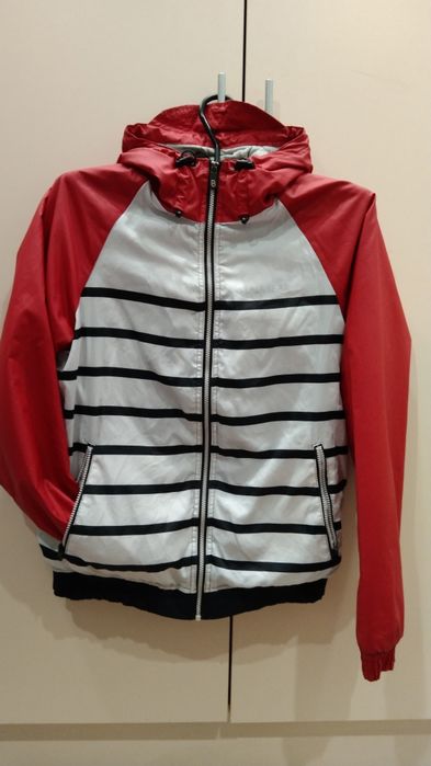 Ветровка мужская PULL&BEAR L р.