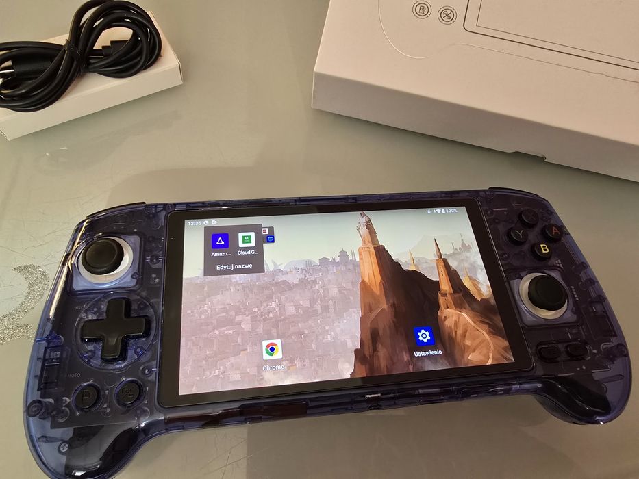 Handheld konsola do retro gierek Anbernic  Amiga c64 Atari PS2 PSX Nintendo Sega