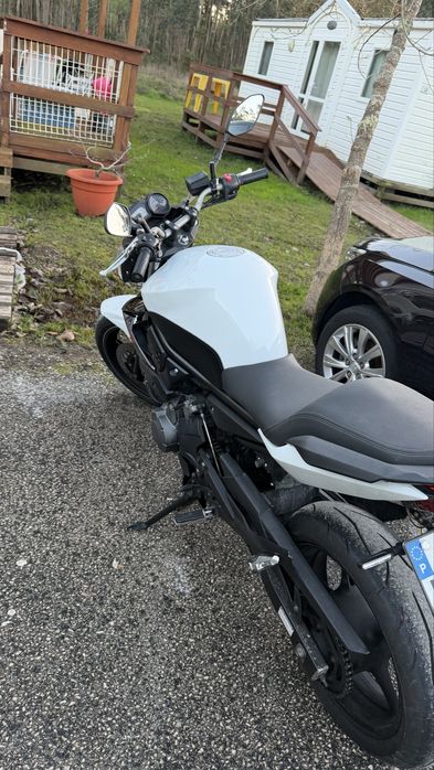 Vendo XJ6 2013 moto muito boa