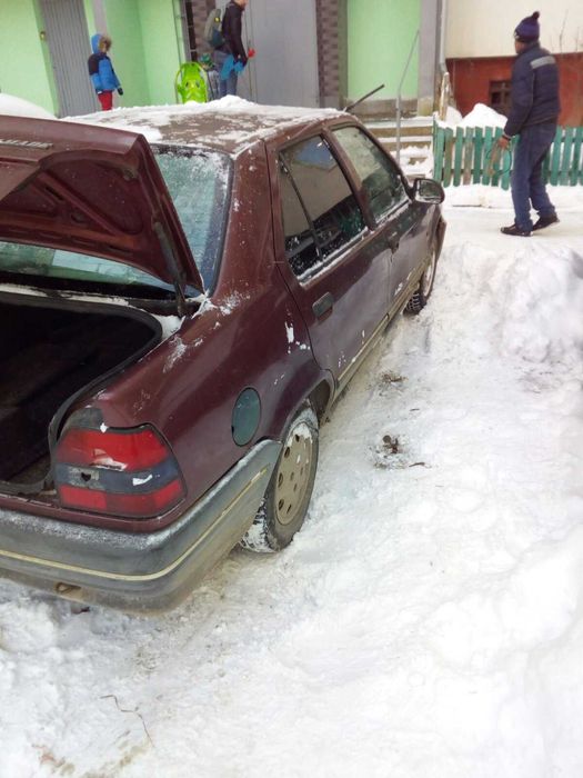 Renault 19 1.8 бензин