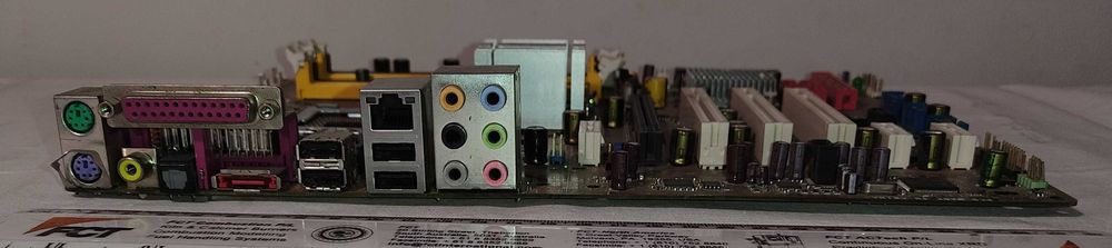 материнская плата ASUS (скидка до 15.01 - было 225)