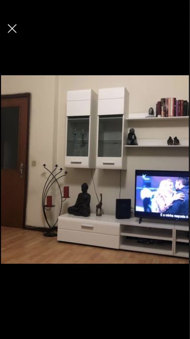 Móvel em bom estado!