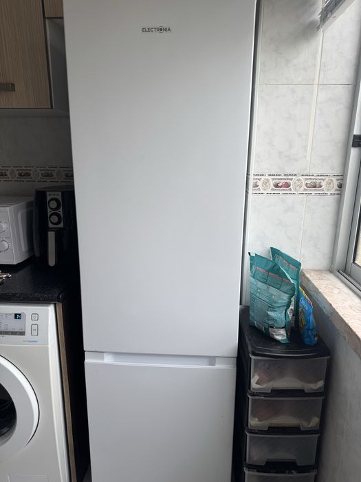 Combinado Electronia Erik ll