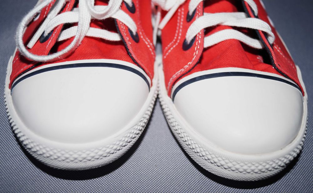 Damskie trampki Helly Hansen r .37.5