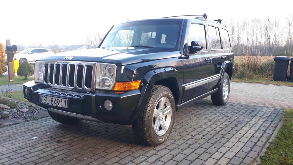 Jeep Commander Jeep Commander 2010 R 326 KM SUV 7 miejsc