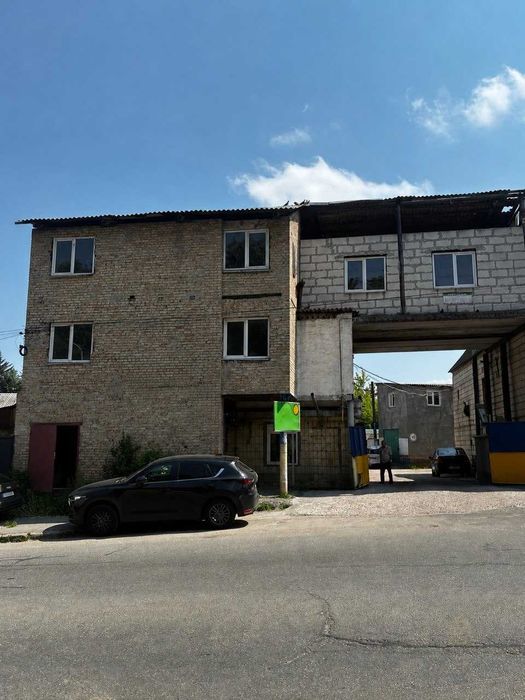 продаж комерції, вул. Сирецька, нерухомість
