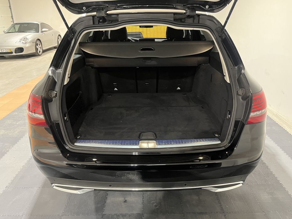 Mercedes Benz  C200d