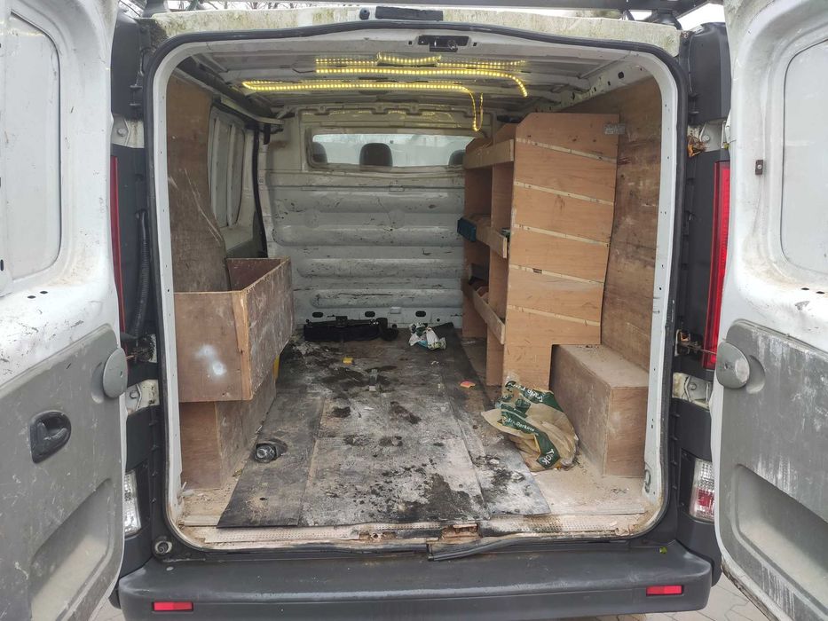 Renault Trafic 2.0 dci Pali Jeździ Anglik Sławsk