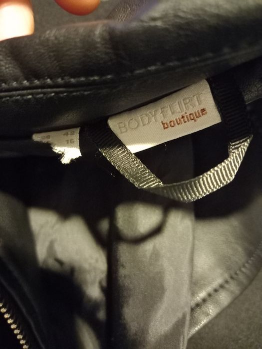 Kurtka przejściowa roz. XL Bodyflirt