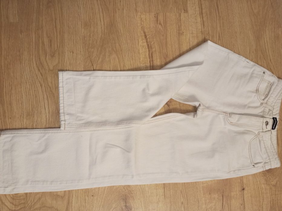 Жіночі штани, мом