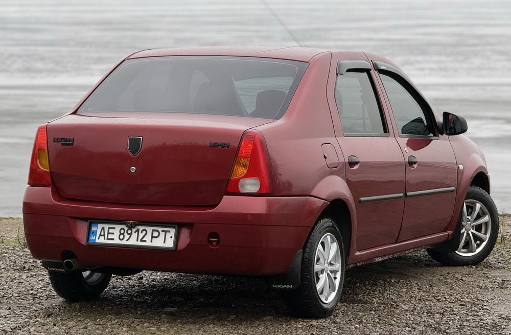 Dacia Logan 1.6 MPI Laureate газ/бензин