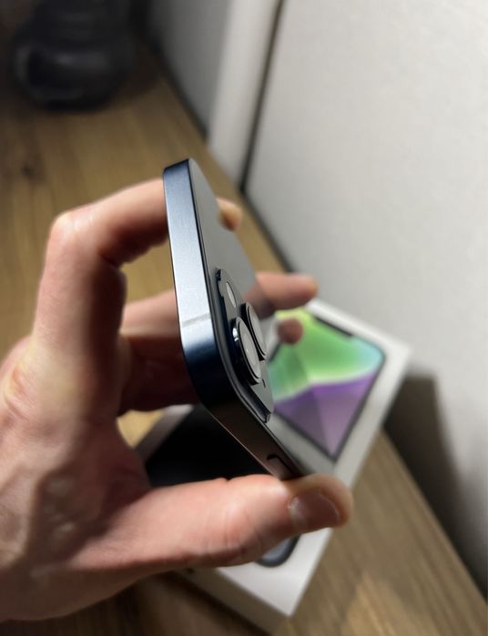 IPhone 14 jak NOWY