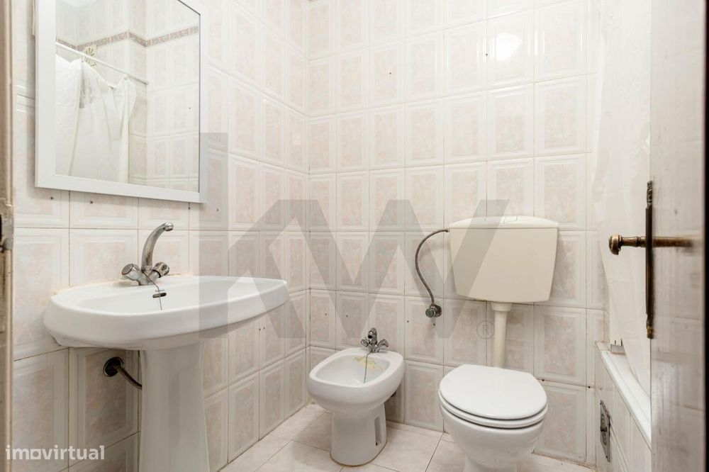 Apartamento T2 na Quinta da Lomba | Excelente Localização no Barreiro