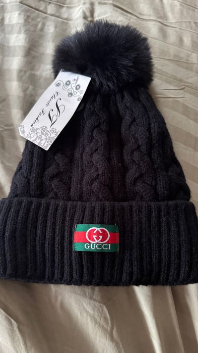 Zimowa ciepła czapka