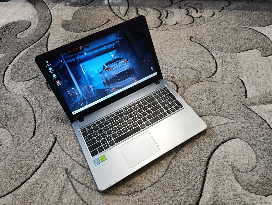 Ноутбук Asus VivoBook X540L