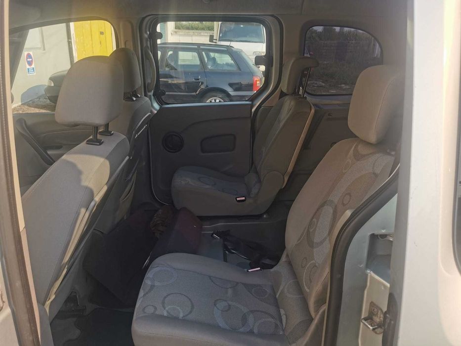 Renault Kangoo adaptada - TPMR
