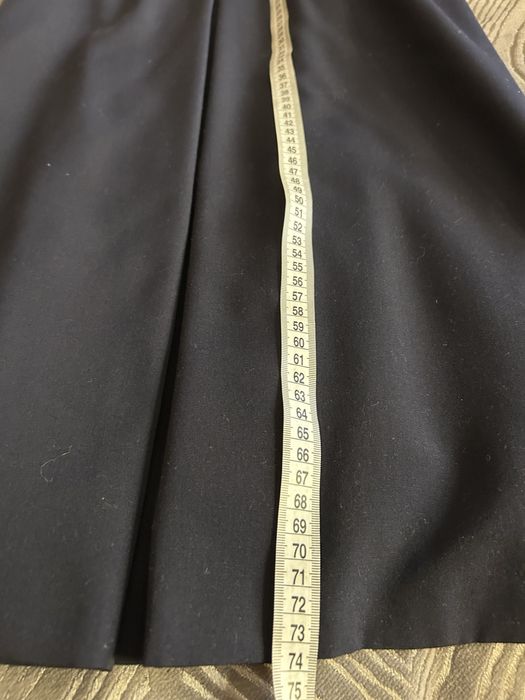 Стильна вовняна спідниця