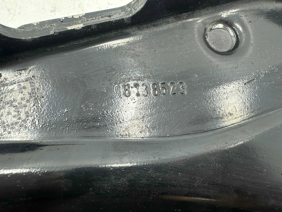 Braço Suspensão Direito / Esquerdo - Citroen C4 Grand Picasso II (2016)