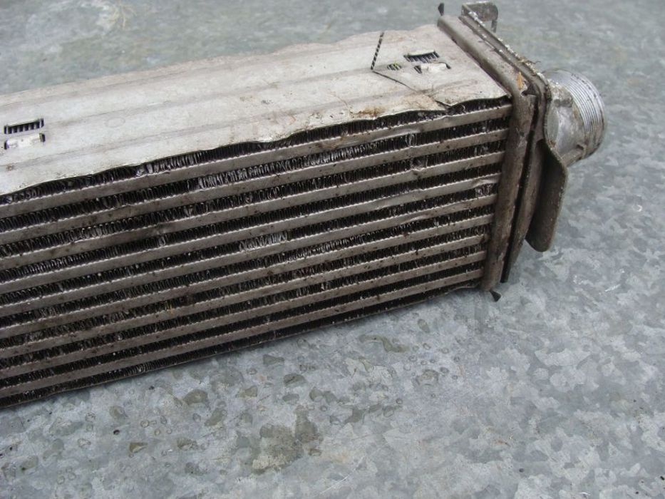 Audi A4 B8 A5 B9 A6 C8 intercooler chłodnica powietrza 8W0145805AB 4K0094B