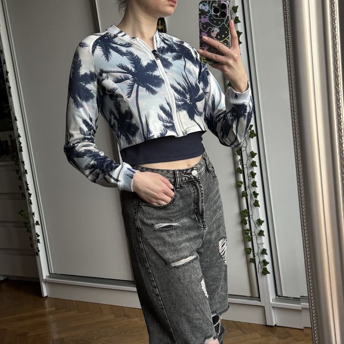 Krótka kolorowa bluza wiosna/lato