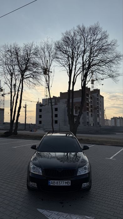 Skoda Octavia A5 FL  2012 1.6Tdi MT